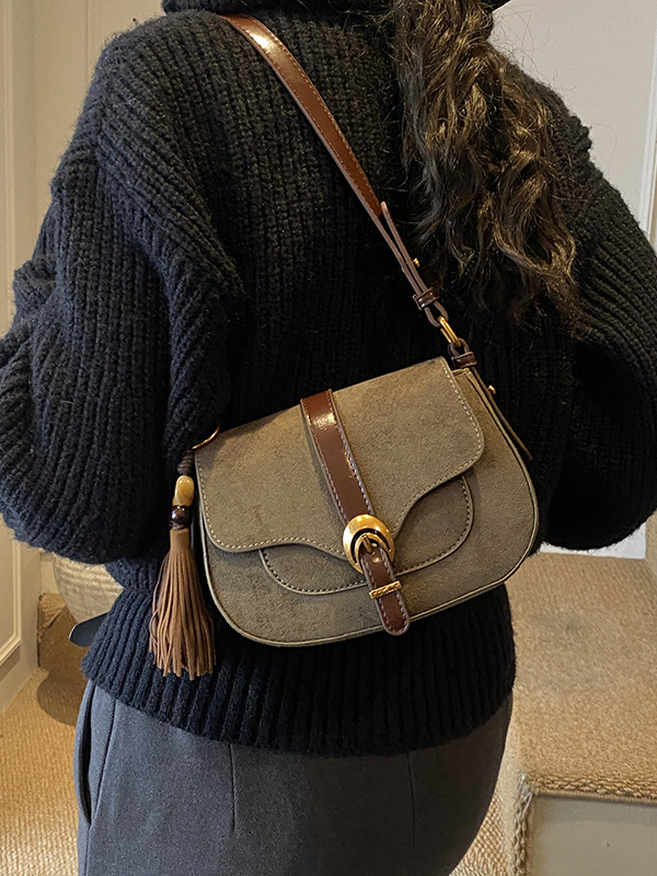 Hong Kong Retro Underarm Bag L - Luxury Bags Hong Kong 리뷰 및 가격