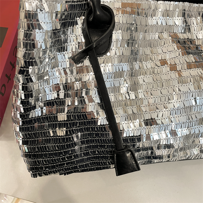 Sequined Underarm Shoulder Eve - Luxury Bags Consignment 리뷰 및 가격