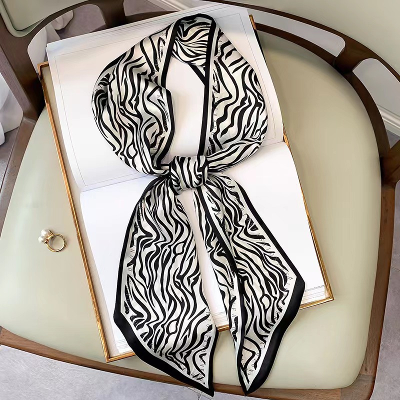 Luxury Zebra Print Silk Square - Luxury Bags Expensive 리뷰 및 가격