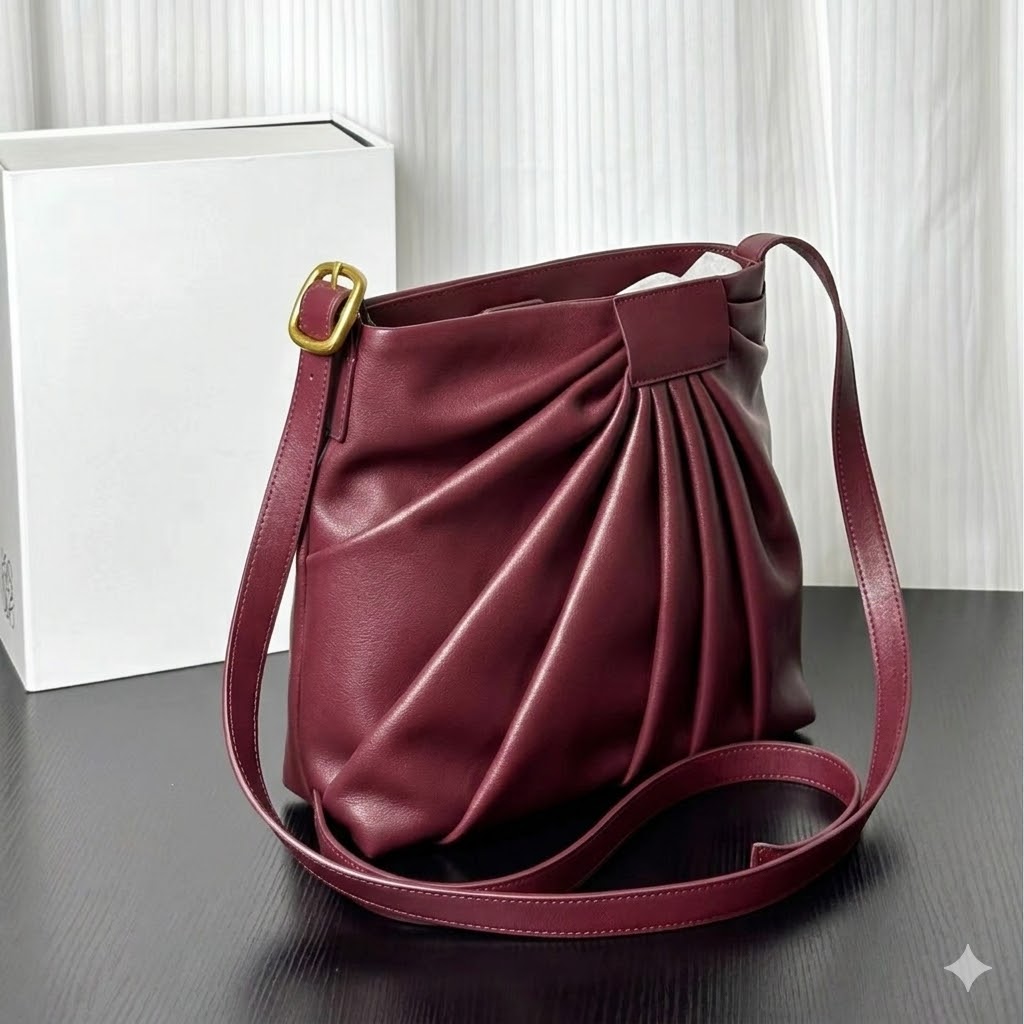 Lo Women Wrinkled Leather Hobo - Luxury Bags Coach 리뷰 및 가격