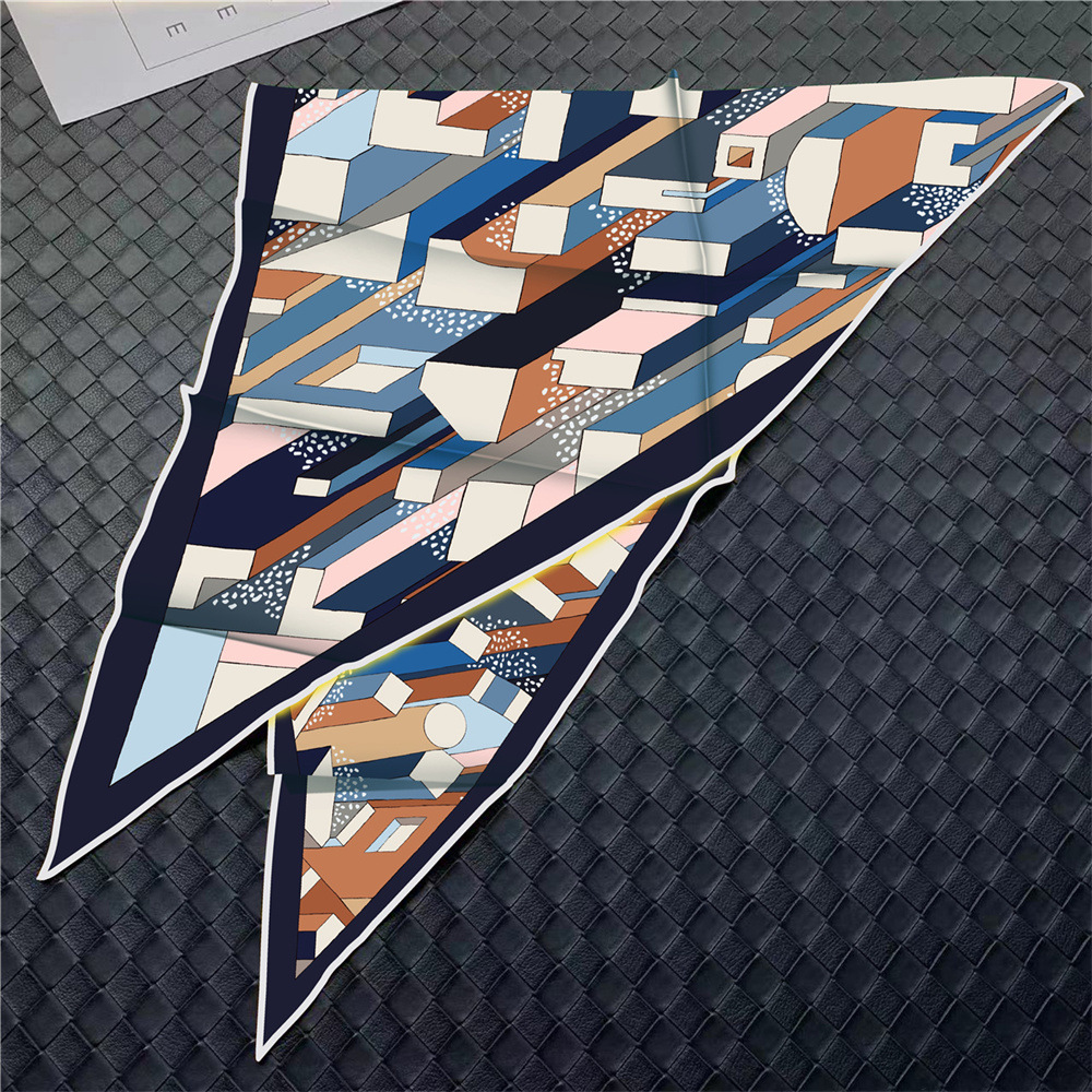 Large Triangle Shape Silk Scar - Luxury Bags Hong Kong 리뷰 및 가격