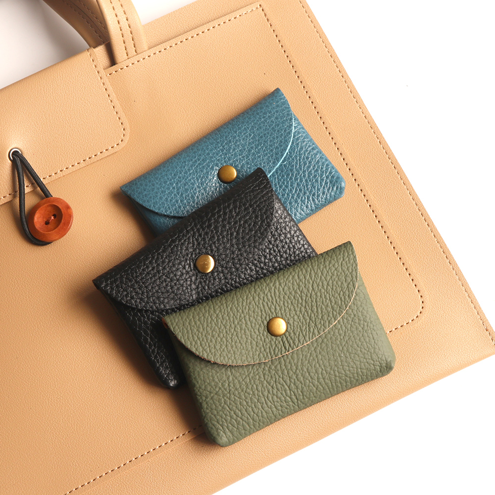 Custom Letters Small Card Hold - Luxury Bags Consignment 리뷰 및 가격