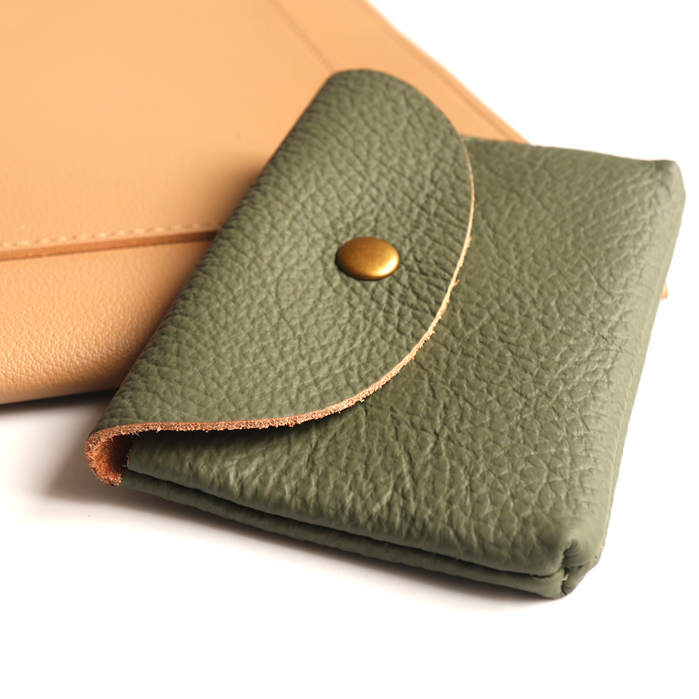 Custom Letters Small Card Hold - Luxury Bags Consignment 리뷰 및 가격