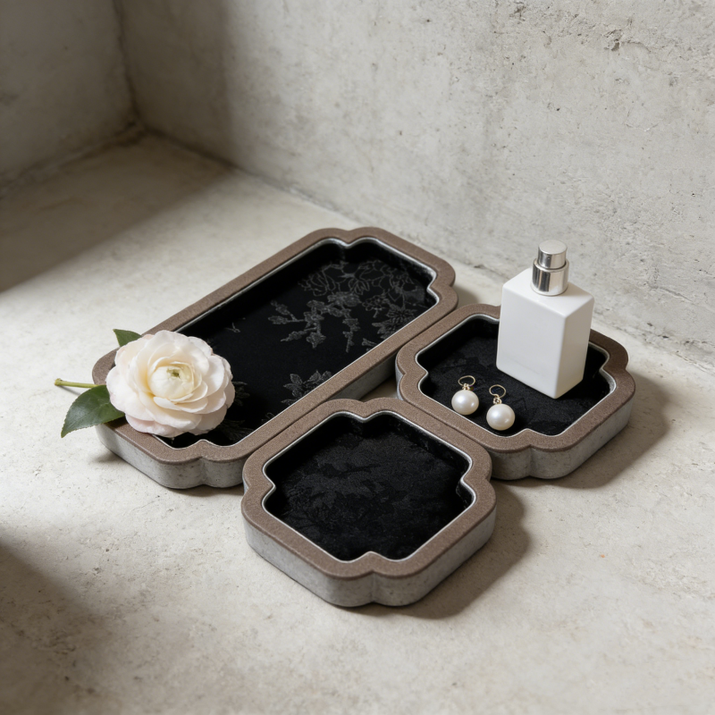 Luxury Court-Style Jewelry Dis - Luxury Bags List 리뷰 및 가격